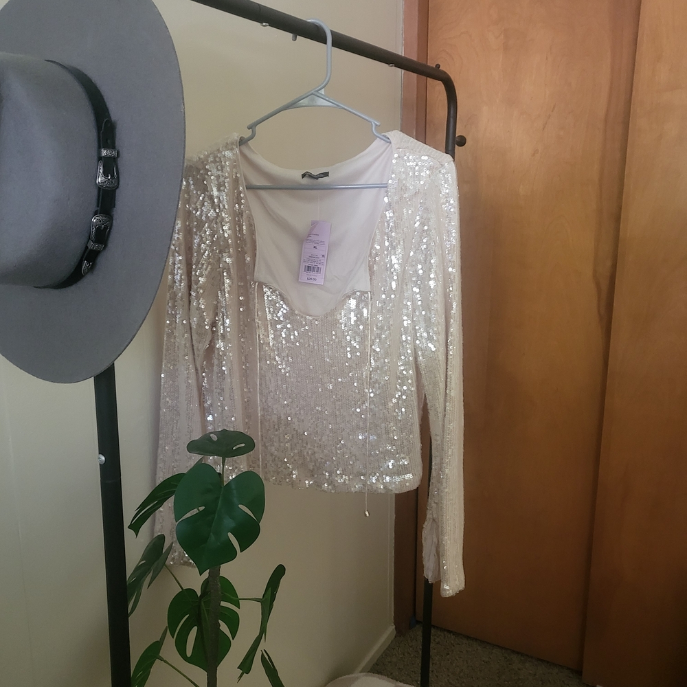 Wild Fable Sequin Bell Sleeve Top In Cream XL
